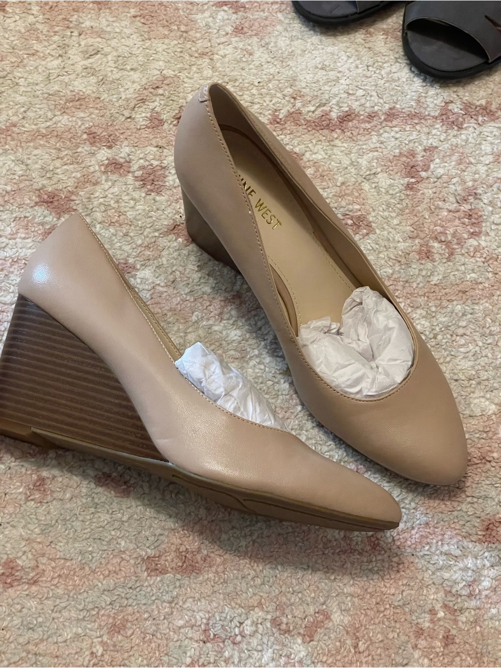 NIB Nine West 8.5 wedge heels - Picture 3 of 6